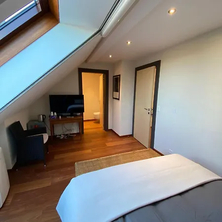 Charmante Chambre Independante Au Coeur Des Eaux-vives Hôtel capsule