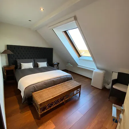 Charmante Chambre Independante Au Coeur Des Eaux-vives Hôtel capsule